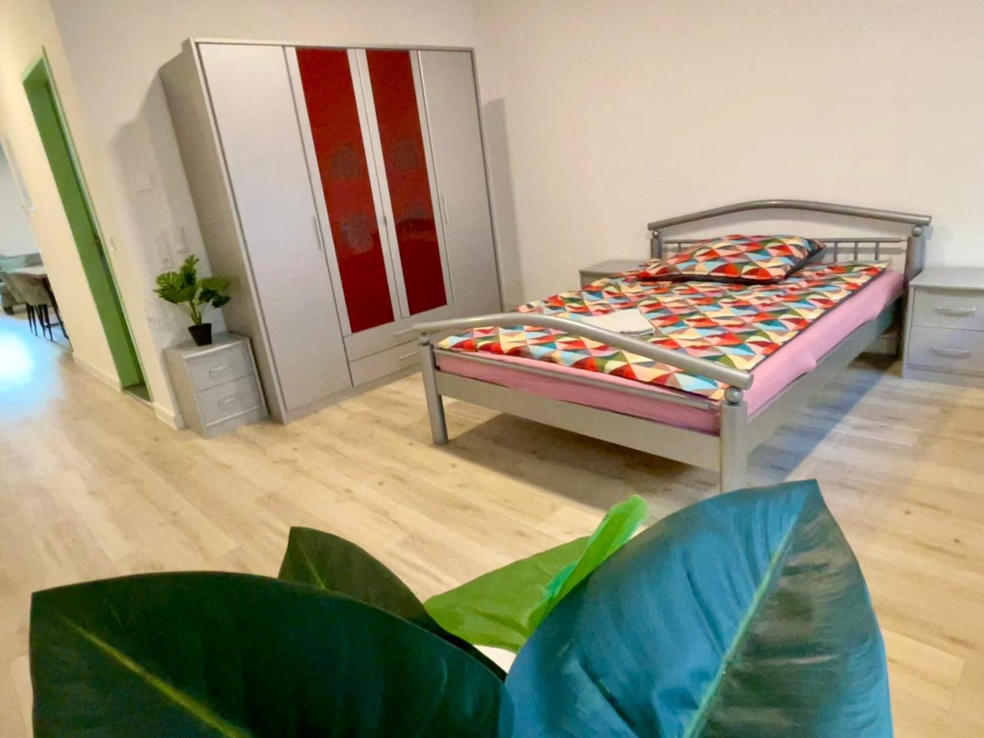 Neu Goldstadt Wunderschoenes 2 Zimmer Apartament Schloessle Zentrum Pforzheim Exterior photo